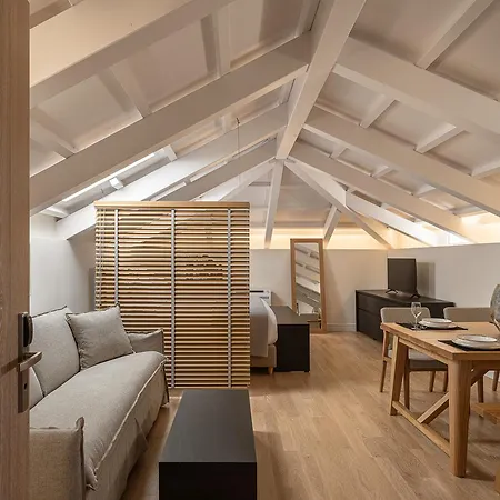 La Torre Del Kastelli * ハニア